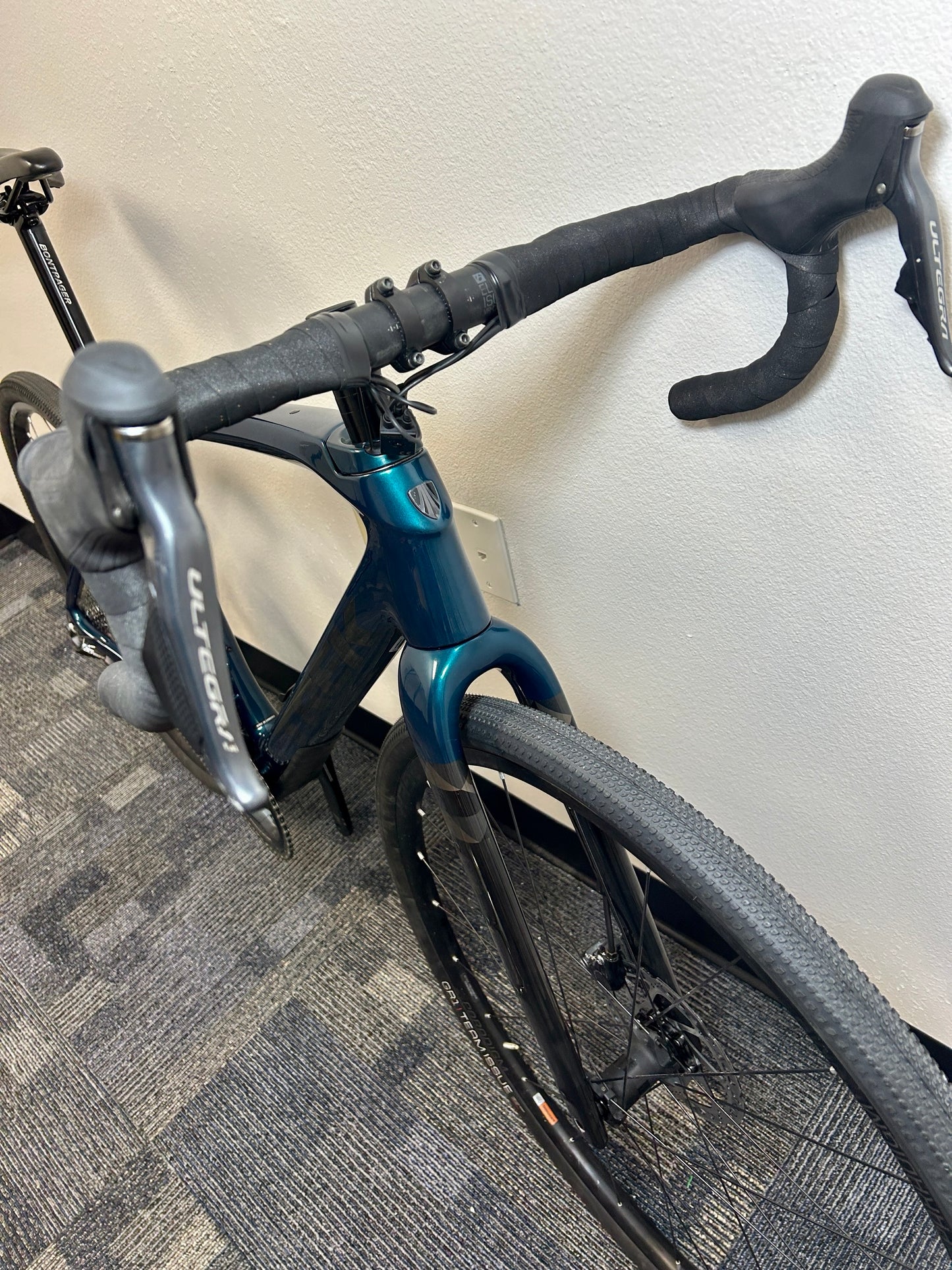 2023 Trek Checkpoint with 11-speed Ultegra DI-2