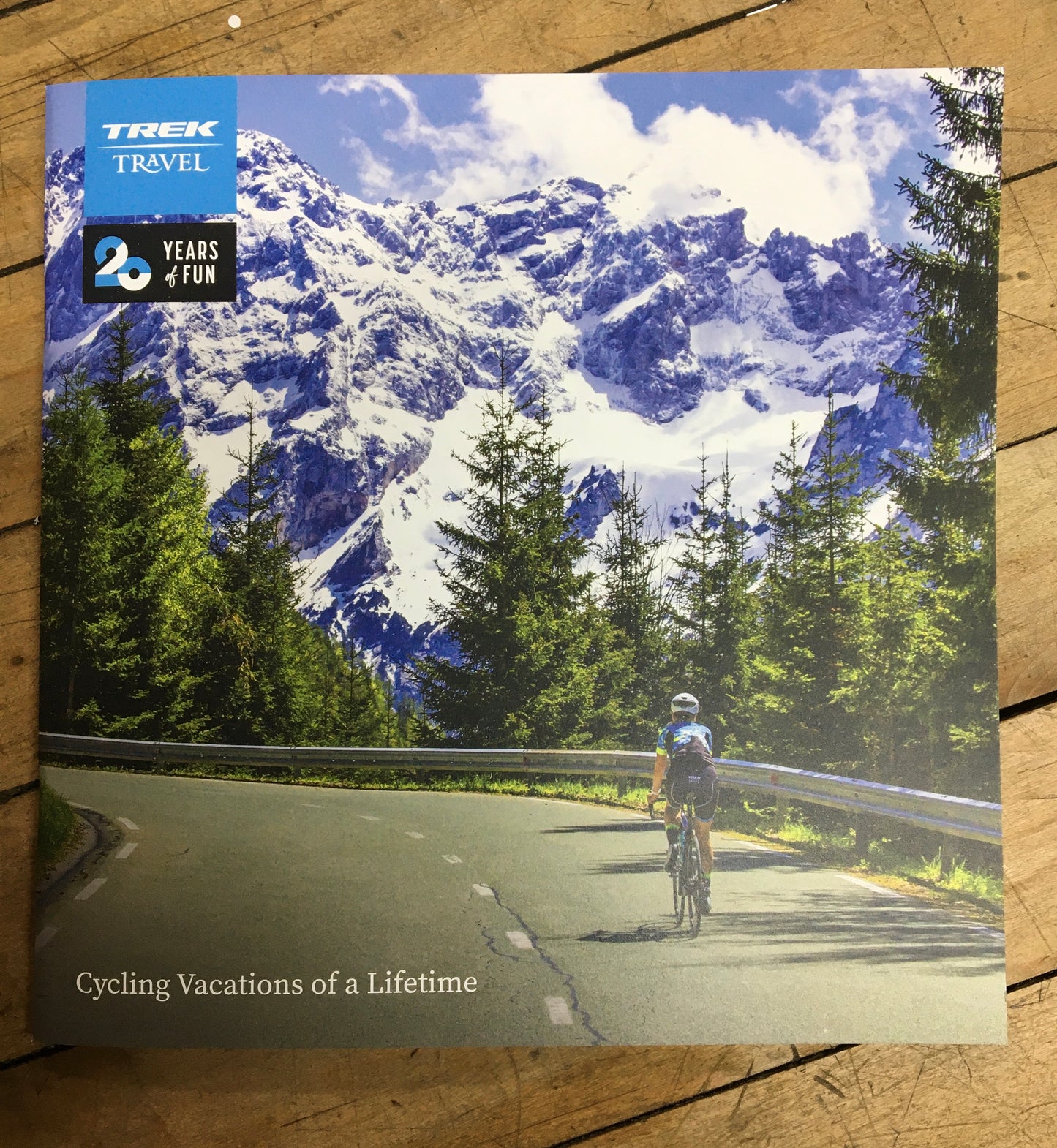 2022 Trek Travel Catalog with Indicia